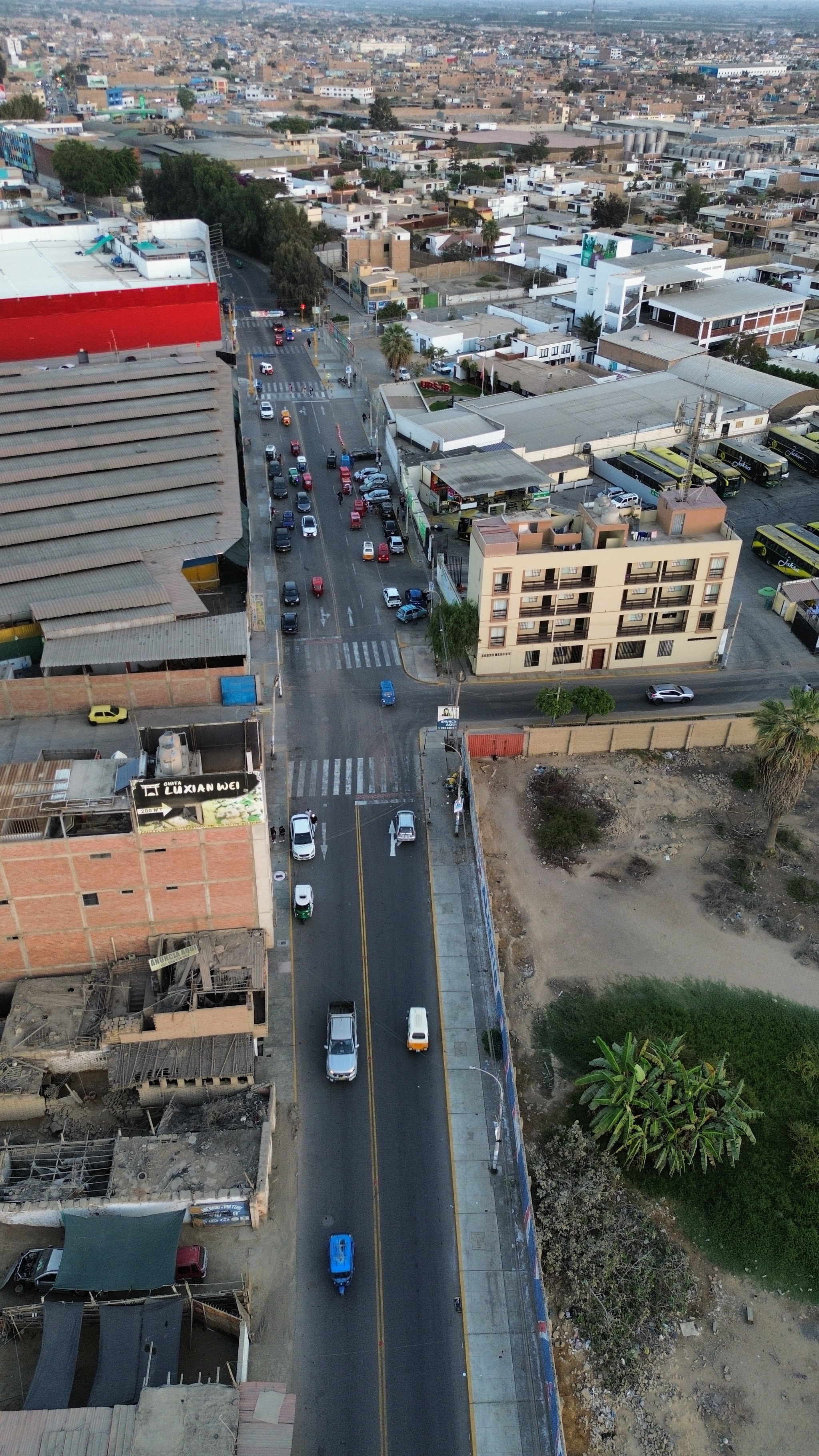 Terreno comercial 20,000 m2 — foto 2