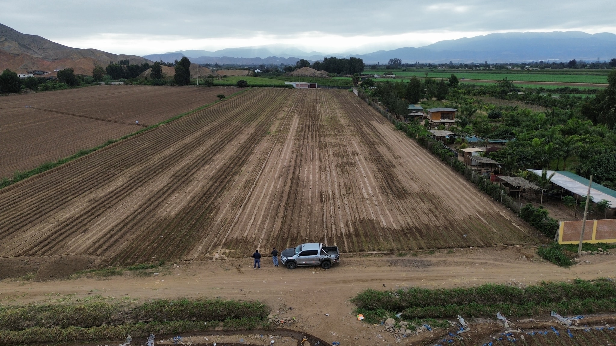 Venta de 1 hectárea en Quilmana — foto 1