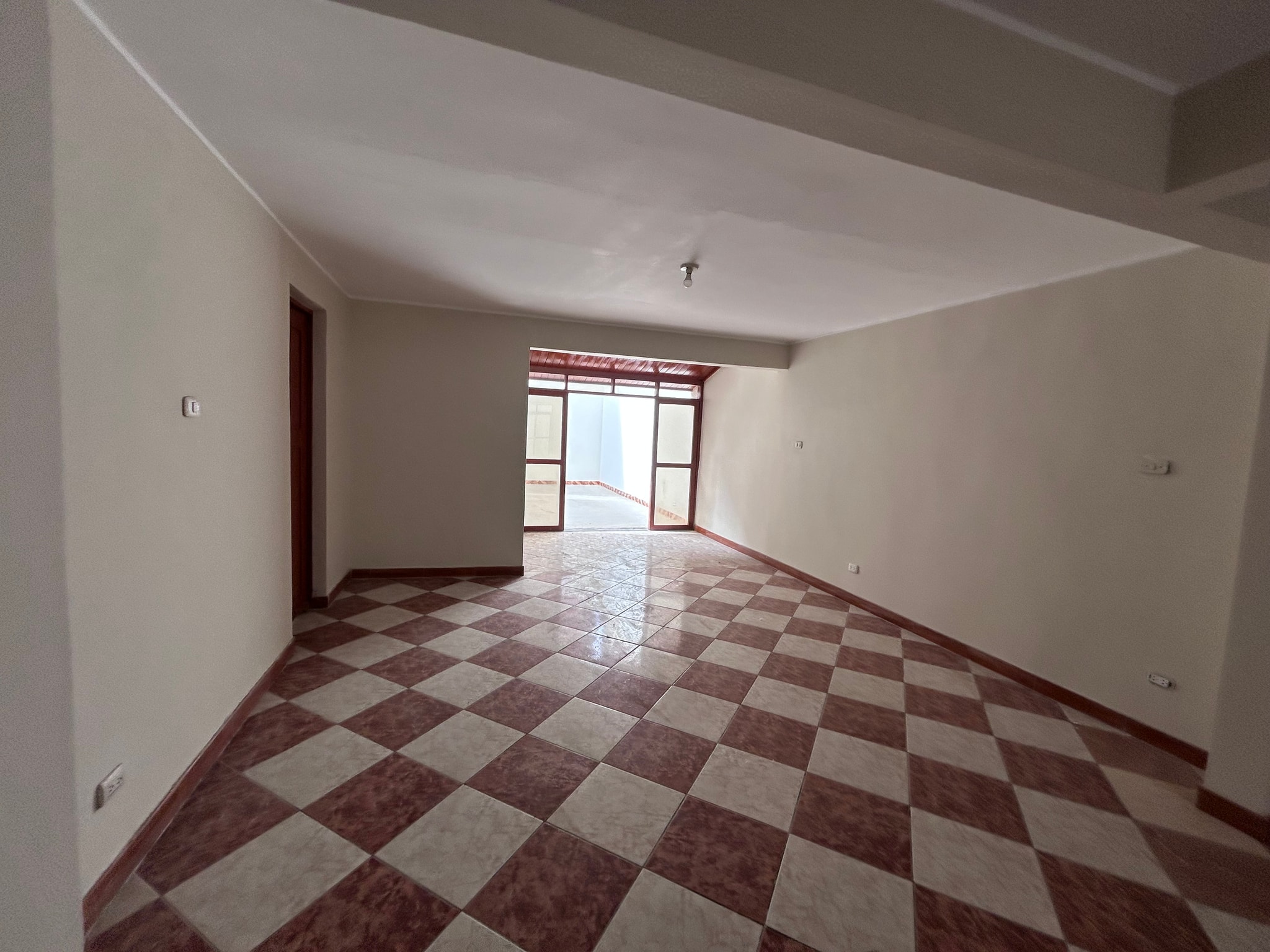 Casa en venta en URB Casuarinas — foto 3