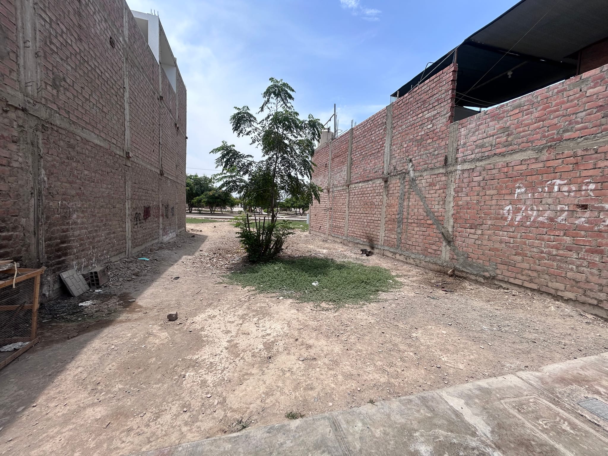 Lote en URB Villa Sol